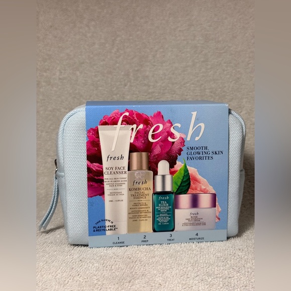 fresh Other - Fresh Smooth Glowing Skin Favorites Minis Collection with Pouch - NEW!
